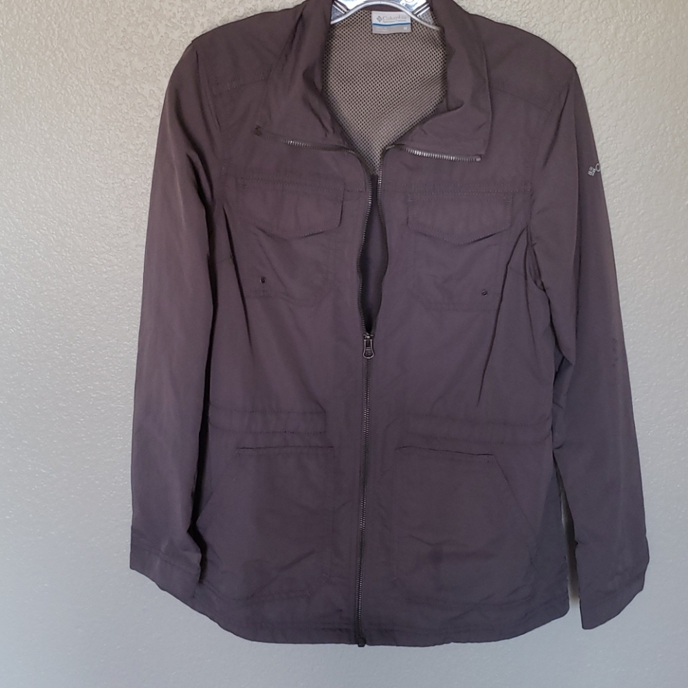 Columbia light weight jacket, EUC